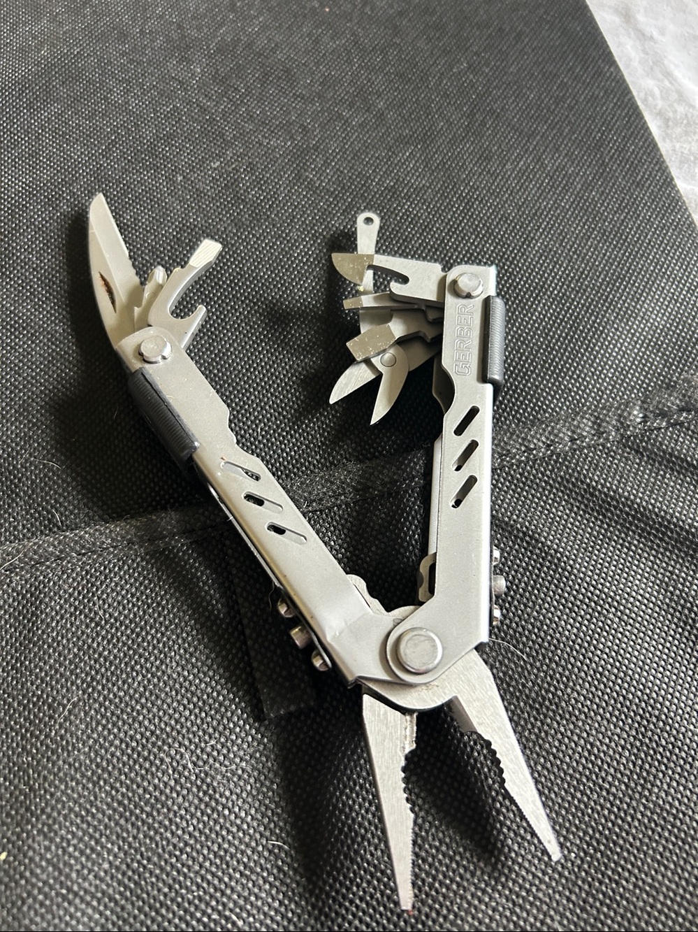 Gerber Stain/Steel MP400 Compact Sport Multi-Tool(Mint&Discontinued) - Picture 3 of 14